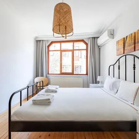 Bright Gorgeous Airy 4bd2bath Pad! #348 Appartamento *