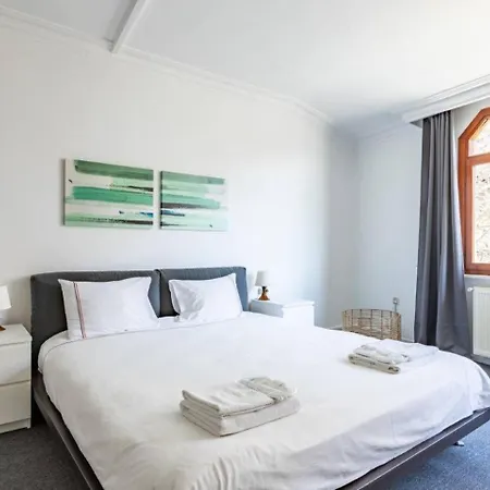 Bright Gorgeous Airy 4bd2bath Pad! #348 Appartamento